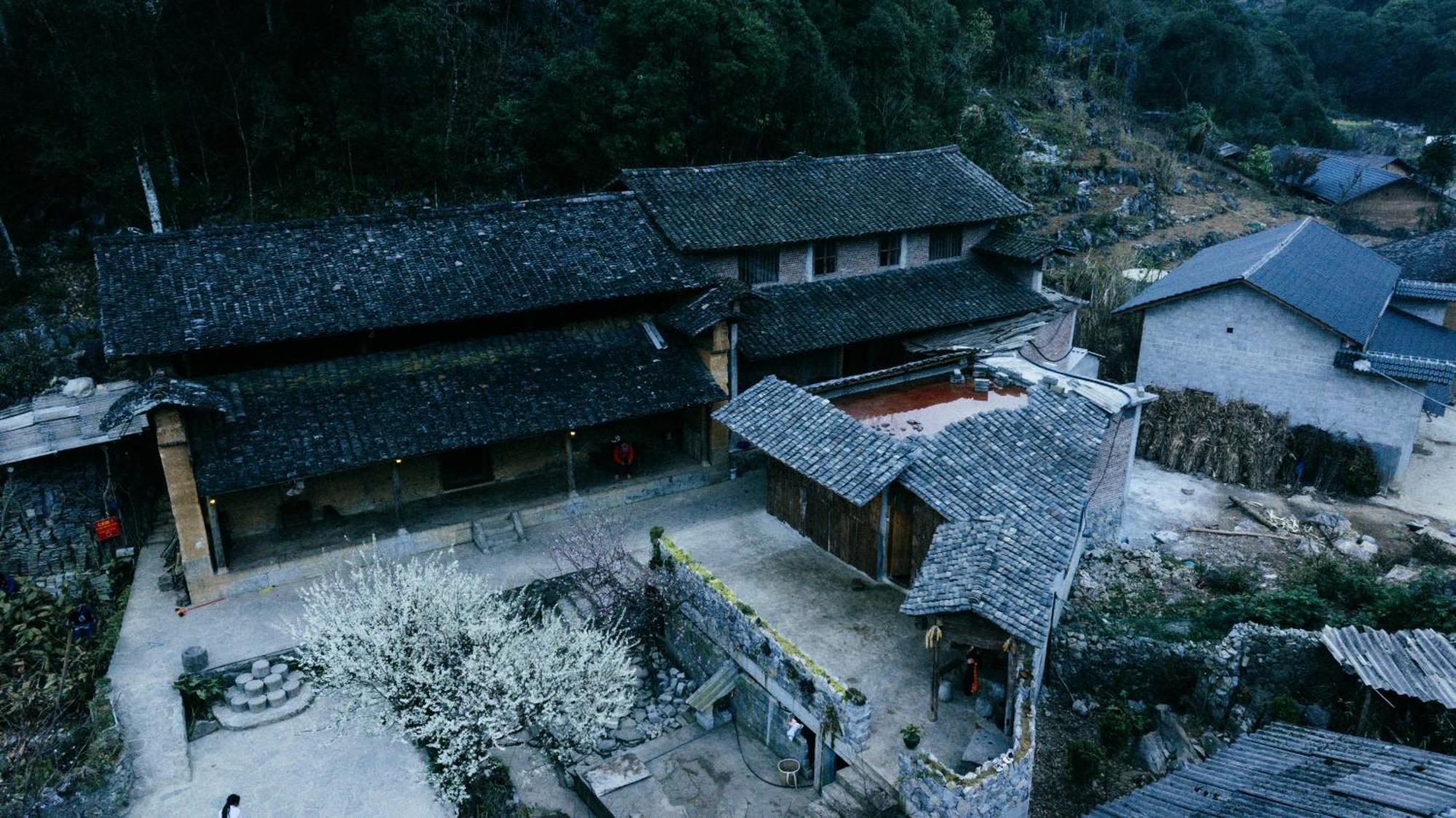 Nha Co Lao Xa Homestay Hmong & Bungalow Air Conditioner Dong Van  Exterior foto