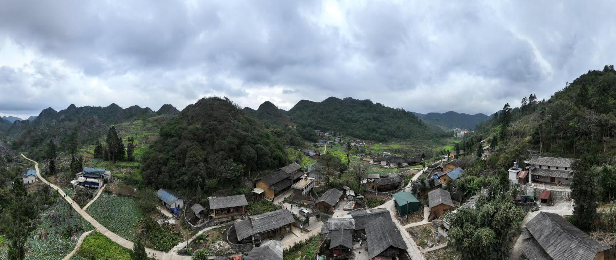 Nha Co Lao Xa Homestay Hmong & Bungalow Air Conditioner Dong Van  Exterior foto
